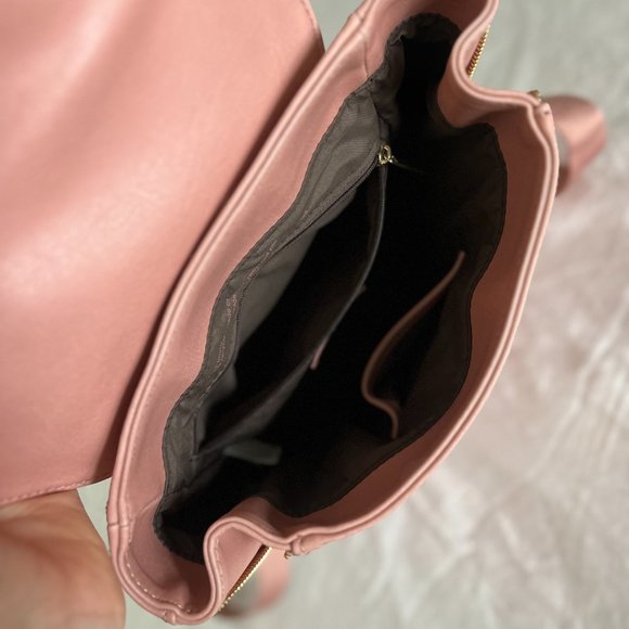 Matt & Nat Backpack - Picture 4 of 7